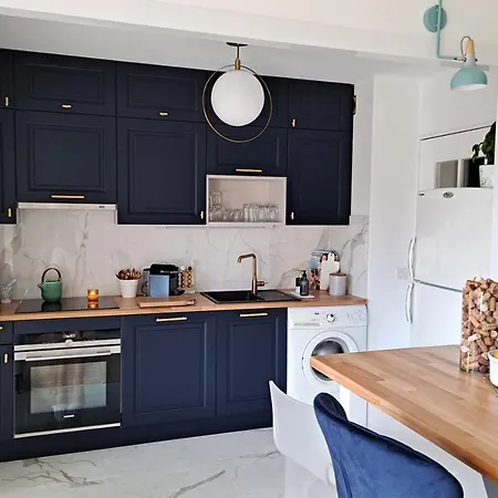 Henri Camille Re - Passy 2 -beautiful One Bedroom Swimming Pool And Parking Semesterbostad