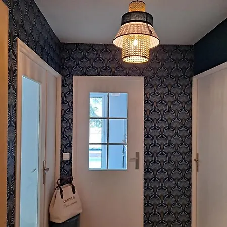 Feriehus Henri Camille Real Estate -beautiful One Bedroom Swimming Pool And Parking *